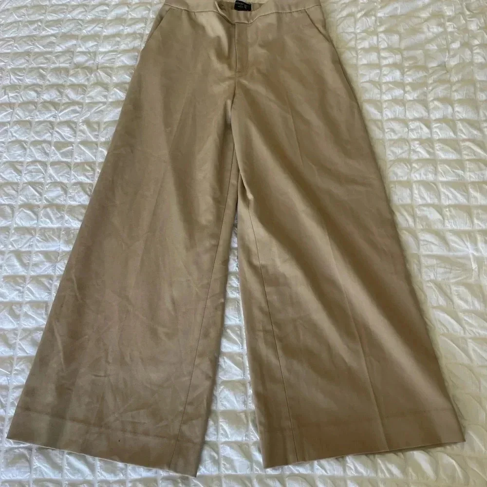 Banana Republic tan wide leg knit pants - Picture 7 of 7